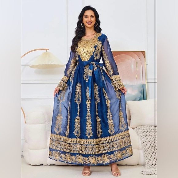 Women’s party dress Embroidery gown-Large with necklace & matching earrings(NWT) - Picture 5 of 8